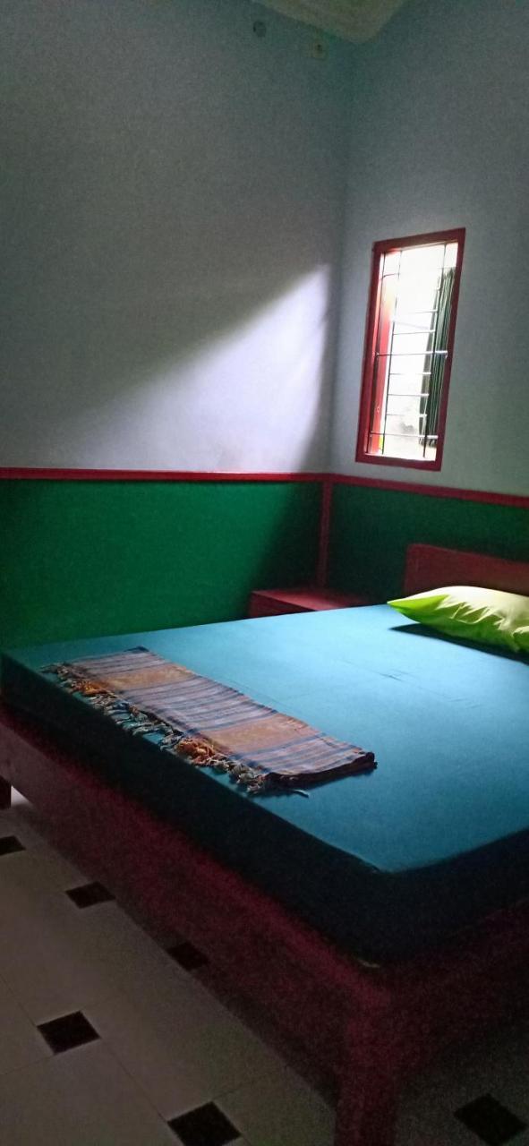 Ada Homestay Magelang Buitenkant foto